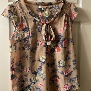 Shear floral blouse